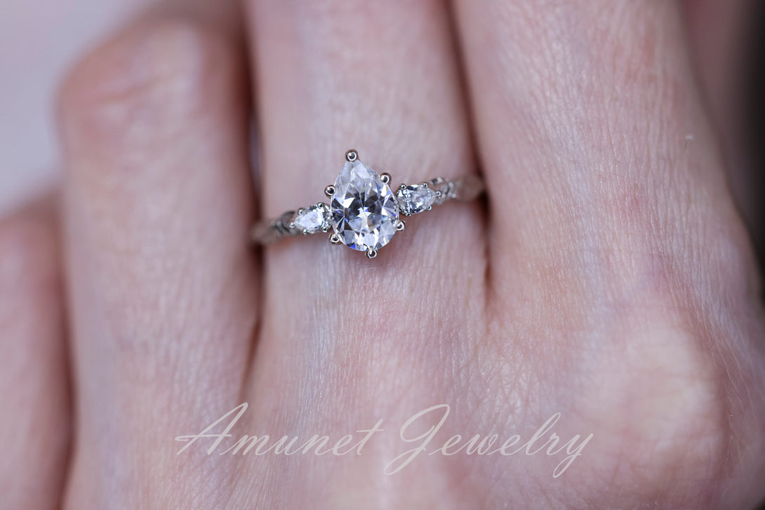 Moissanite ring, pear engagement ring size 6.75 14k White gold - Amunet Jewelry