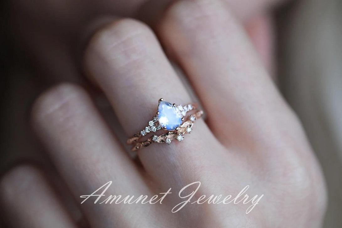 Moonstone diamond ring, engagement ring, leaf design ring, unique ring, moonstone ring - Amunet Jewelry