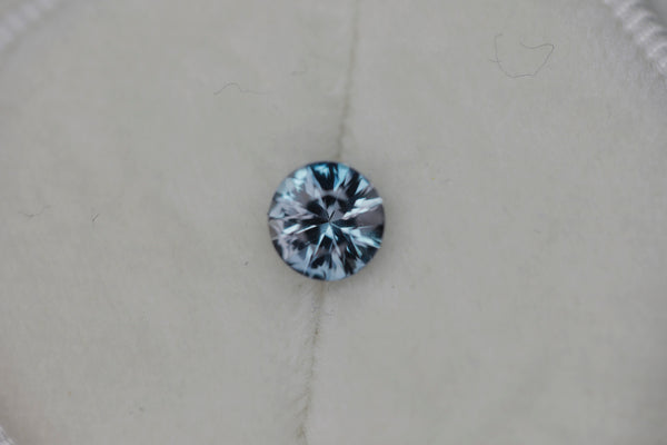 1,03 ct blue purple round sapphire