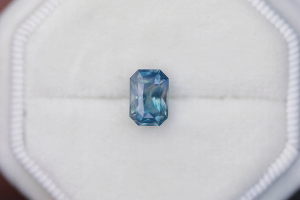 2.04 ct beautiful opalescent sapphire
