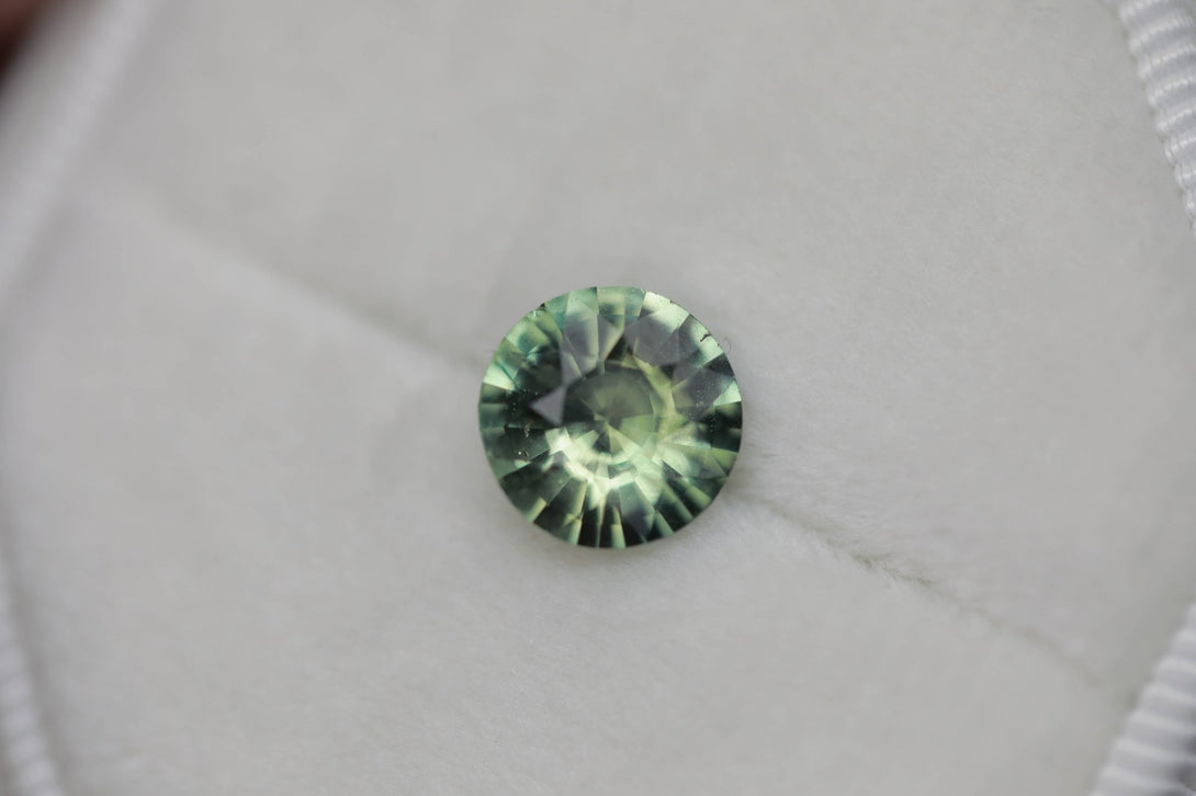 2.19 ct green yellow round parti sapphire - Amunet Jewelry